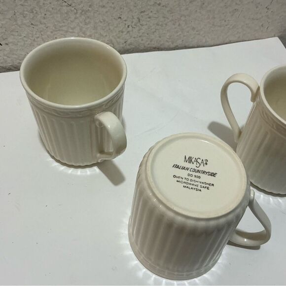 EUC Mikasa Italian countryside Coffee Mugs Cups White Bundle of 3 G23 - Picture 5 of 5